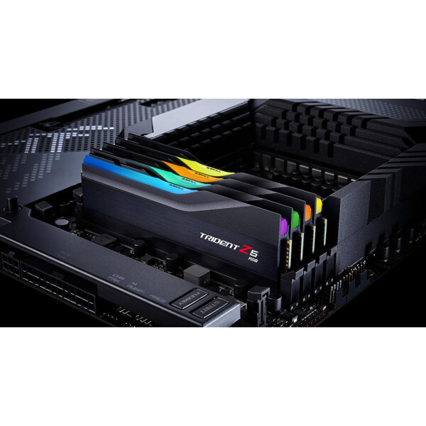 G.Skill Trident Z5 RGB - 32 GB - 2 x 16 GB - DDR5 - 6400 MHz - 288-pin DIMM