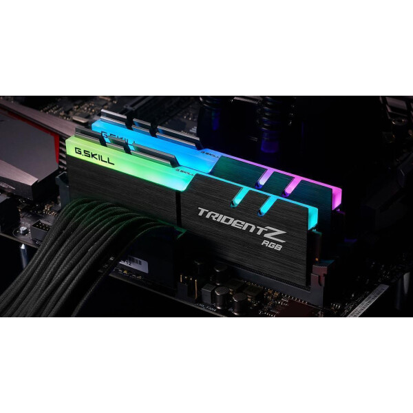 G.Skill Trident Z RGB F4-4266C19D-64GTZR - 64 GB - 2 x 32 GB - DDR4 - 4266 MHz