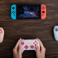 8Bitdo Ultimate C Bluetooth rosa