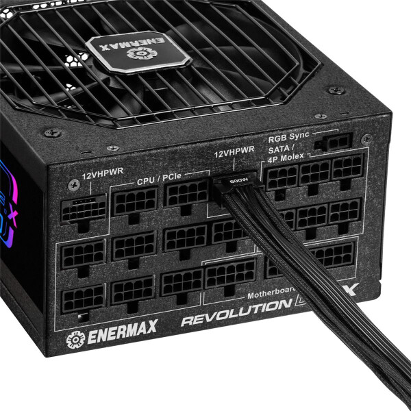 Enermax 1650W Revolution D.F.X ERT1650EWT| 80+ Gold Kabelmanagement - Netzteil