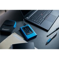 Kingston IronKey 1920GB Vault Privacy 80 XTS-AES 256-bit Verschlüsselte externe SSD - 1,92 TB - USB Typ-C - 3.2 Gen 1 (3.1 Gen 1) - 250 MB/s - Passwortschutz - Blau